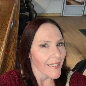 Meet your Posher, Katrina